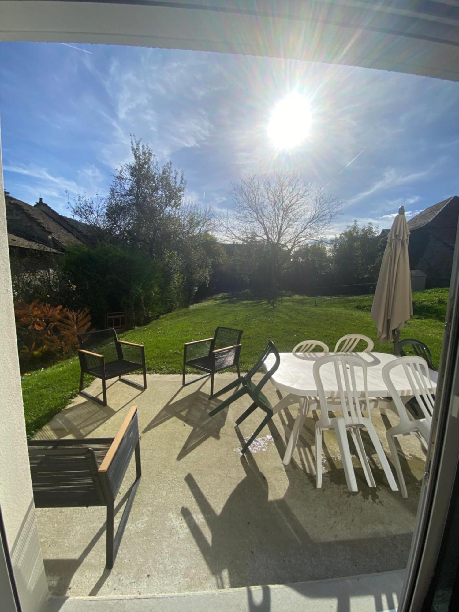 Villa Au Moryllon Lompnas Exterior foto